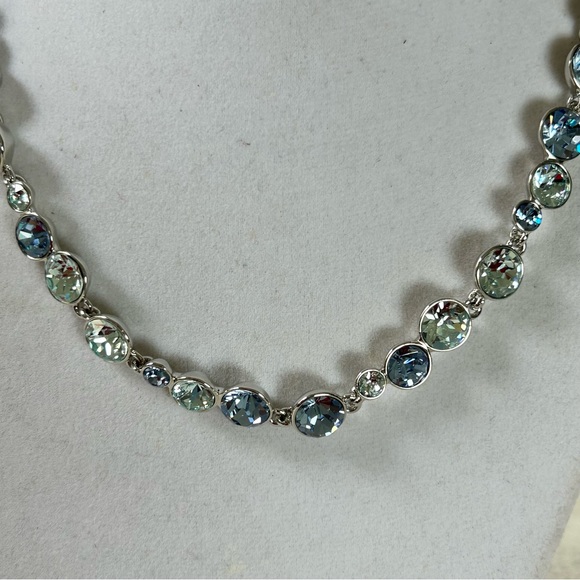 NWT Givenchy Multi Crystal Necklace Blue Green Clear Shiny - Picture 5 of 6